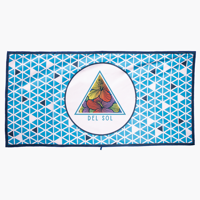 del sol Hibiscus Triangle - Color-Changing Beach Towel | Del Sol