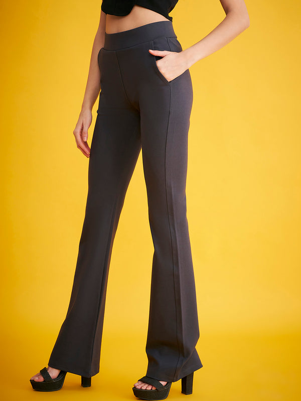 Delan Bootcut Solid Tregging