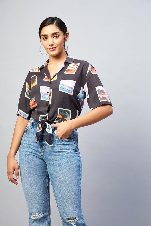 Delan Photo Printed Crop Shirt