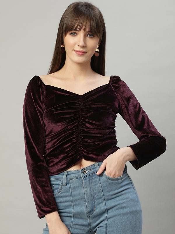 delan Sweet Heart Neck Velvet Ruched Crop Top