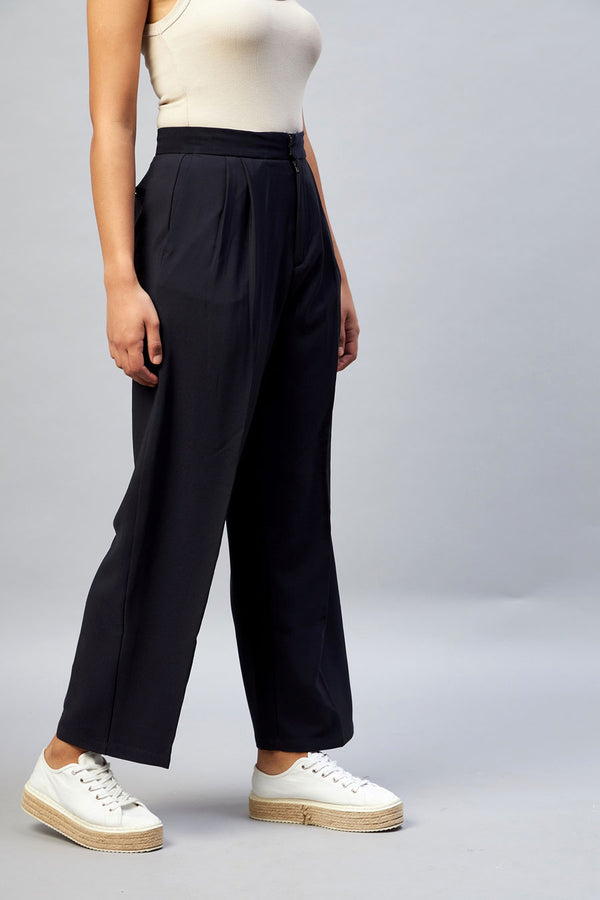 delan Wide Leg Trouser