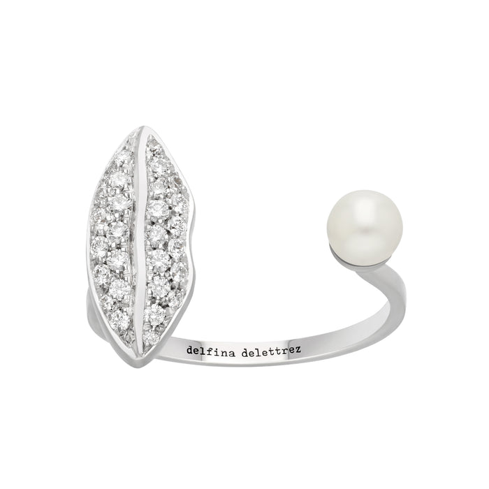 Delfina Delettrez Diamond Lips Piercing Ring