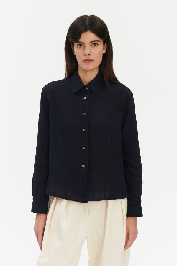 Delikatessen Blouse In A Dark Navy Airy Structural Portuguese Cotton