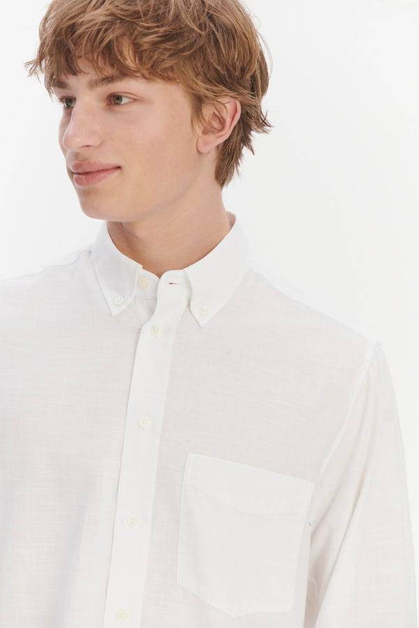 Delikatessen Button Down Shirt In An Airy White Organic Italian Cotton