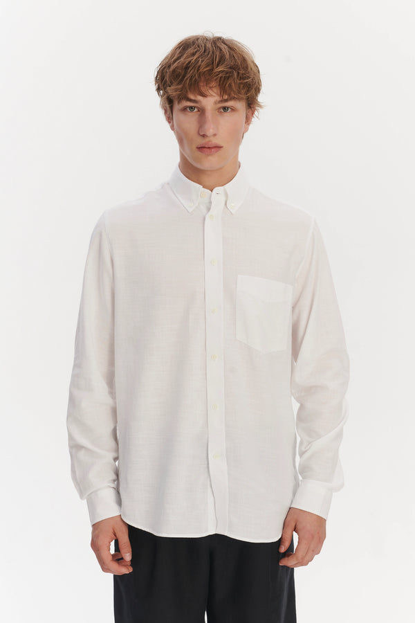 Delikatessen Button Down Shirt In An Airy White Organic Italian Cotton