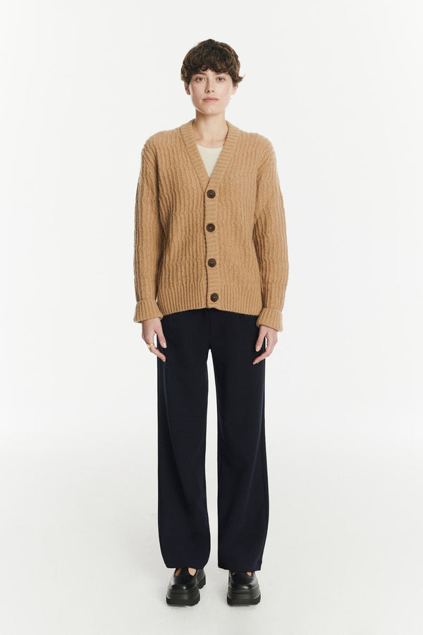 delikatessen Cardigan in the Finest Beige Italian Melange Lambswool