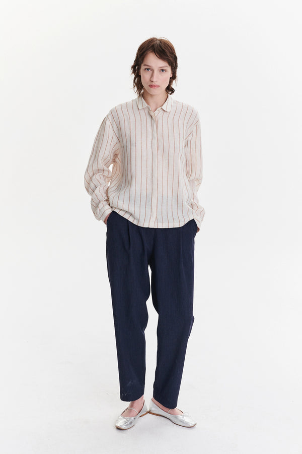 Delikatessen Cute Round Collar Shirt In A Soft And Airy Striped Bohemian Linen