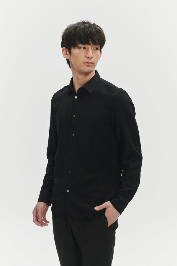 Delikatessen Feel Good Shirt In A Black Fine Portuguese Lyocell Seersucker