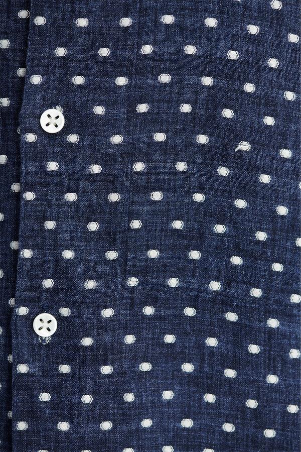 Delikatessen Feel Good Shirt In A Navy Dotted Delavé Italian Linen