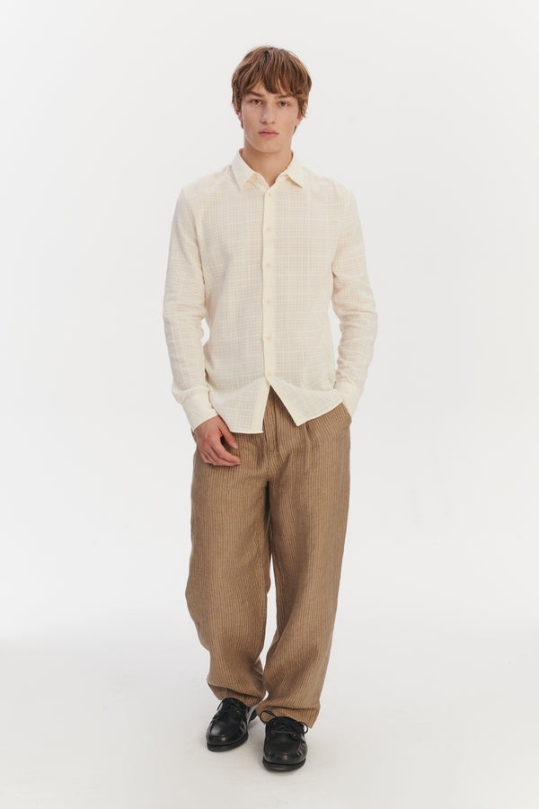Delikatessen Feel Good Shirt In An Off White Structural Portuguese Cotton