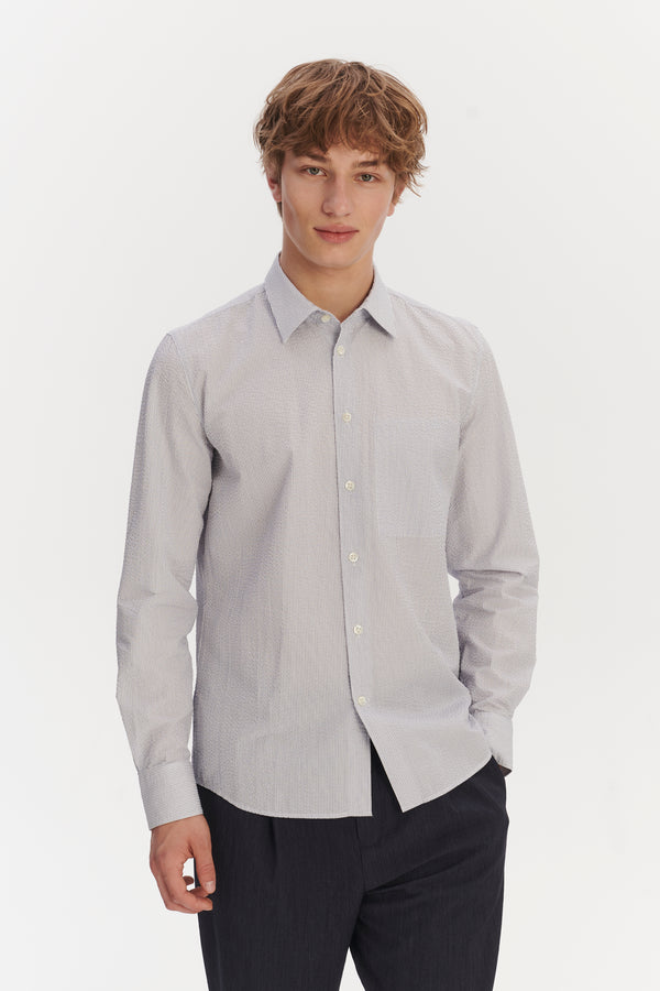 Delikatessen Feel Good Shirt In The Finest Italian Subtle Blue And White Cotton Seersucker By Albini