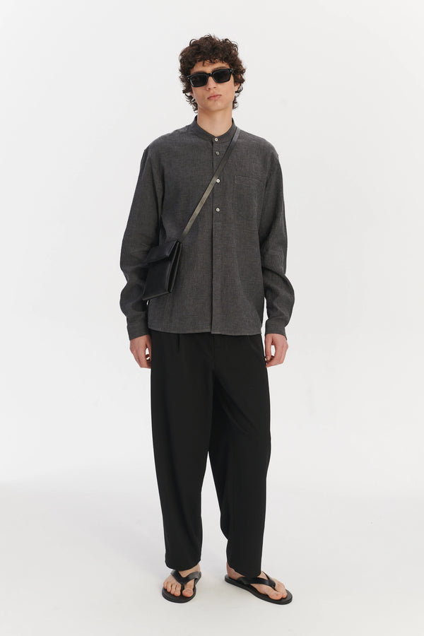 Delikatessen New Zen Grandad Collar Shirt In A Charcoal Grey Mix Of Japanese Linen And Cotton