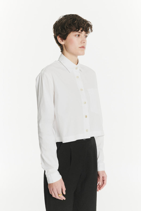 Delikatessen Relaxed Cropped Shirt In A Crisp White Italian Cotton Nylon And Lycra