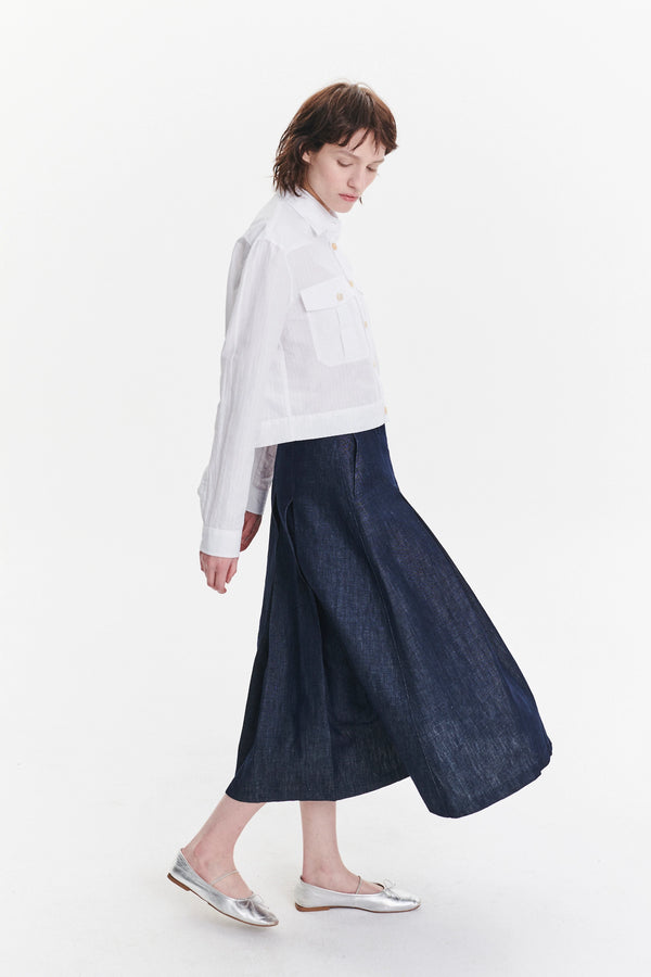 Delikatessen Shirt Jacket In A White Soft Portuguese Cotton And Linen Seersucker