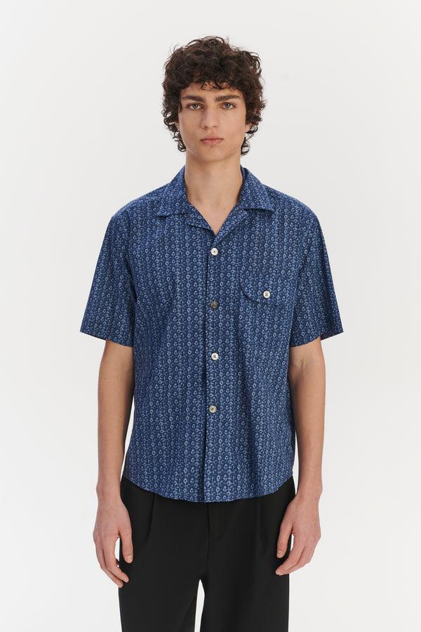delikatessen Short Sleeve Camp Collar Shirt In A Blue Abstract Print Italian Cotton