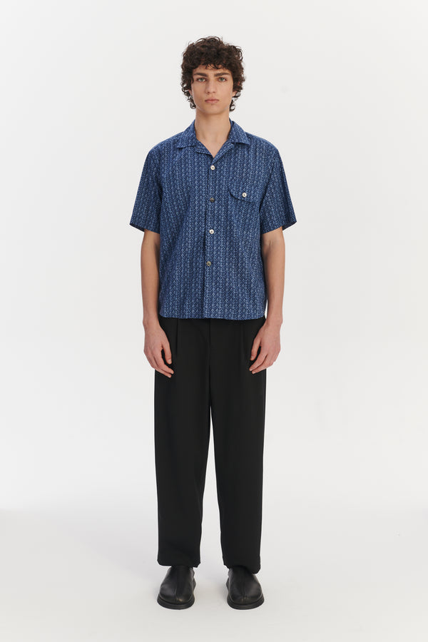 delikatessen Short Sleeve Camp Collar Shirt in a Blue Abstract Print Italian Cotton