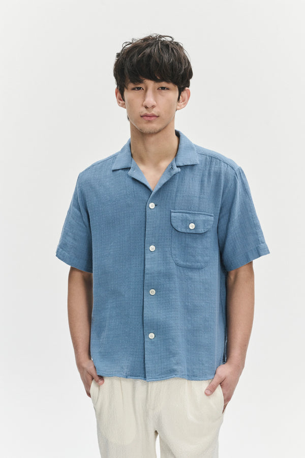 Delikatessen Short Sleeve Camp Collar Shirt In A Blue Airy Structural Portuguese Cotton