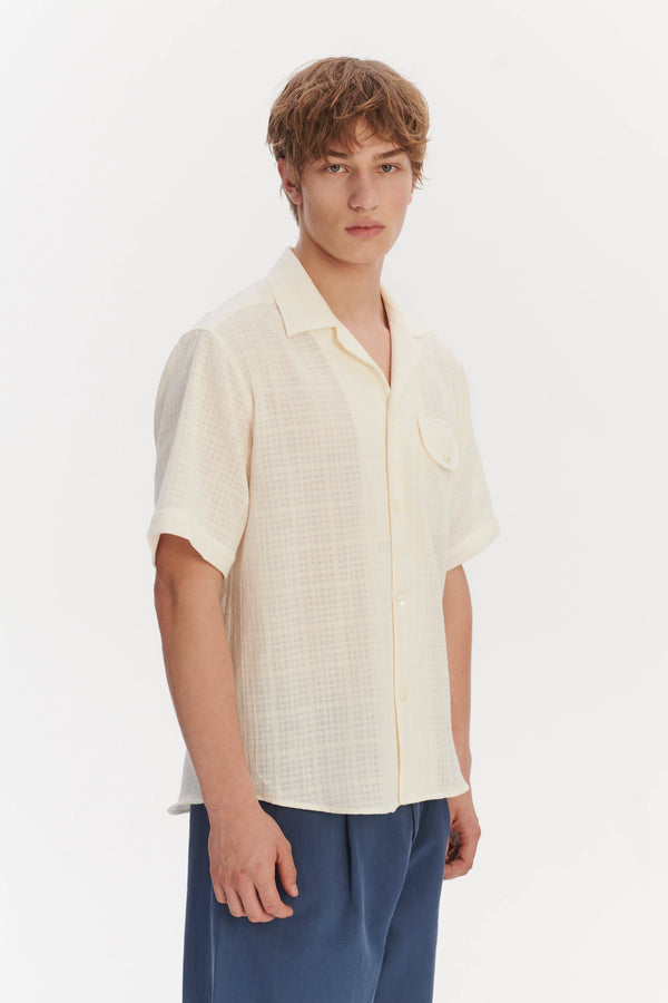 Delikatessen Short Sleeve Camp Collar Shirt In A Cream White Airy Structural Portuguese Cotton