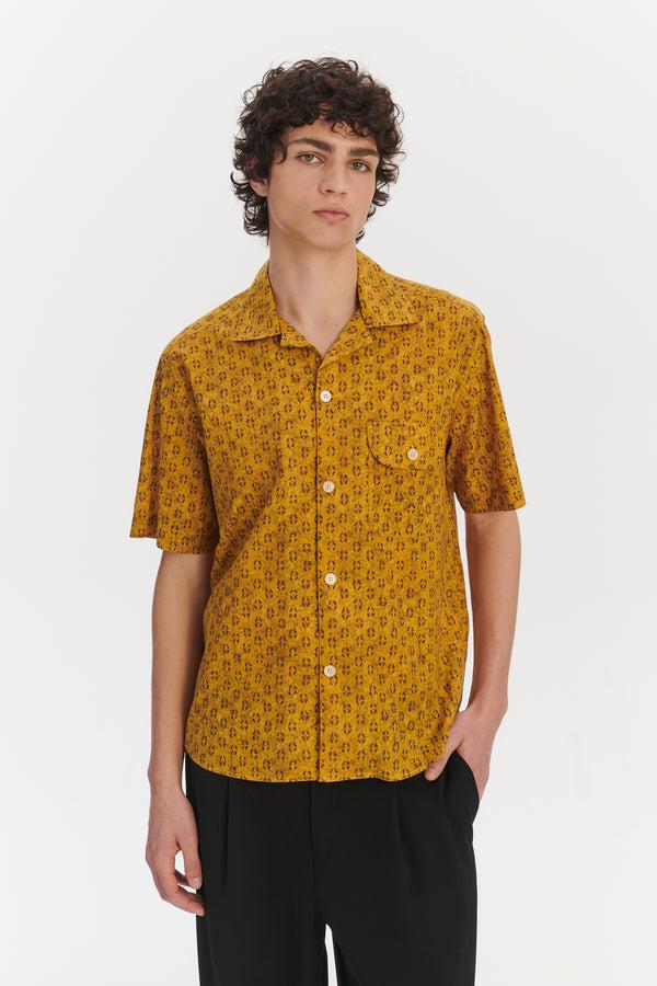 Delikatessen Short Sleeve Camp Collar Shirt In A Curcuma And Sepia Italian Cotton
