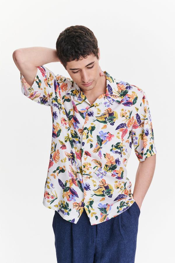 Delikatessen Short Sleeve Cuban Collar Shirt In A Green Yellow Blue Flower Natural Italian Lyocell
