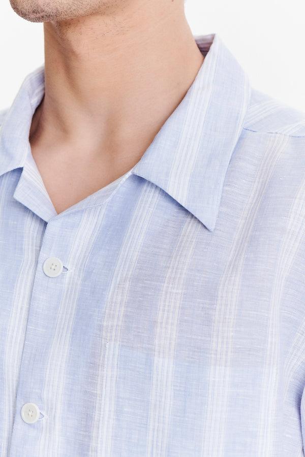 Delikatessen Short Sleeve Cuban Collar Shirt In A Subtle Blue And White Striped Italian Linen