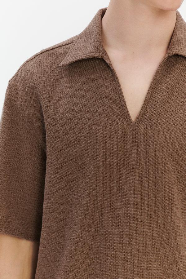 Delikatessen Short Sleeve Pop Over Shirt In A Brown Grainy Cotton