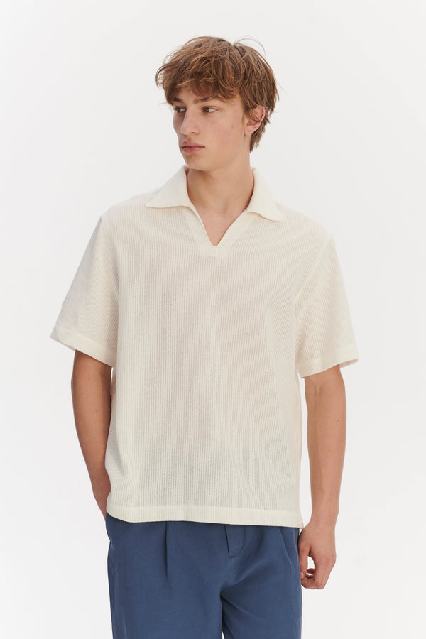 Delikatessen Short Sleeve Pop Over Shirt In A Cream White Airy Structural Portuguese Cotton