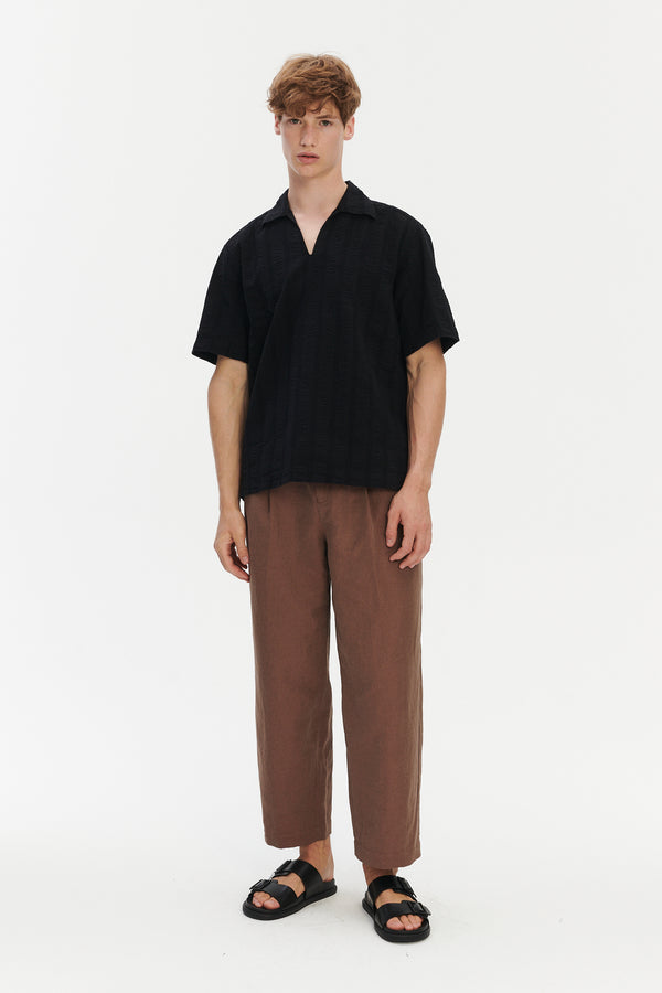 delikatessen Short Sleeve Pop Over Shirt in Black Jacquard Cotton