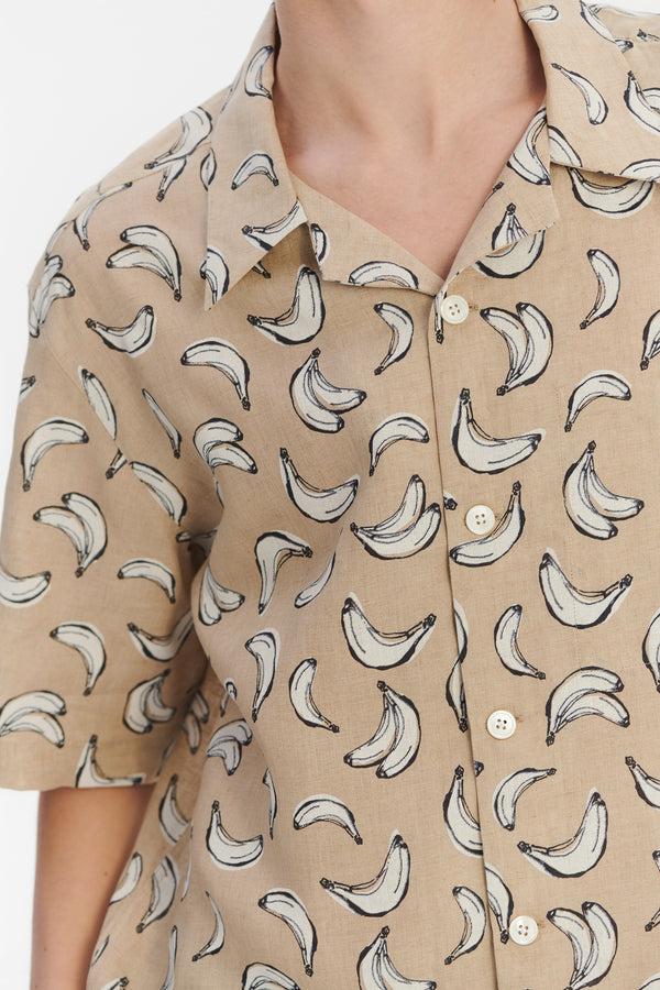 Delikatessen Short Sleeve Relaxed Cuban Collar Shirt In A Beige White And Black Fine Italian Linen