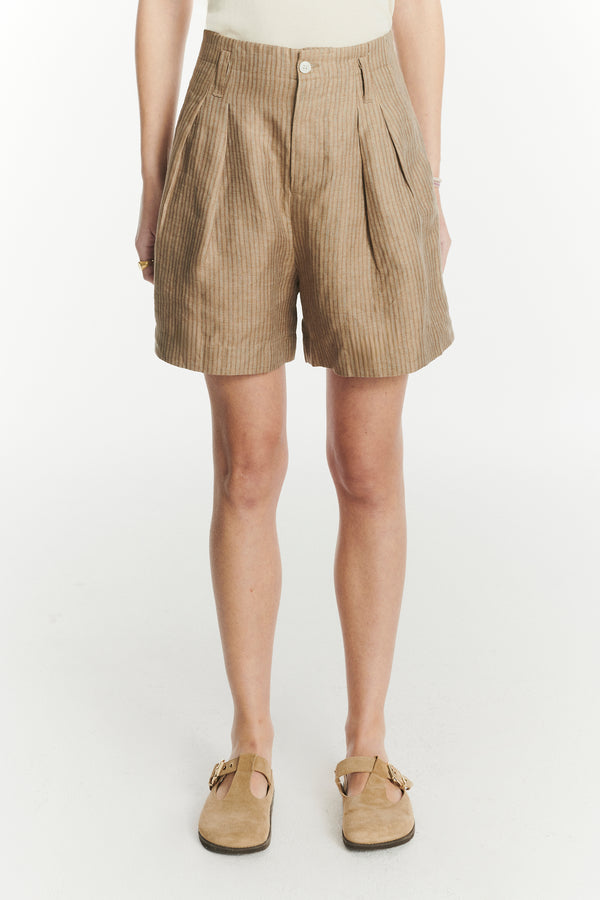 Delikatessen Shorts In A Light Brown Striped Fine Fluid Italian Traceable Linen