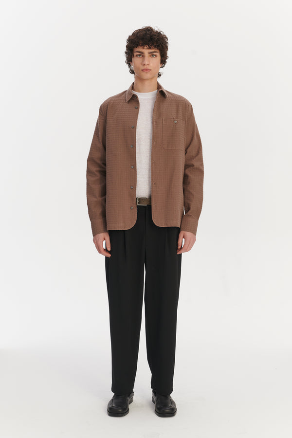 delikatessen Strong Shirt in a Brown Structural Portuguese Cotton