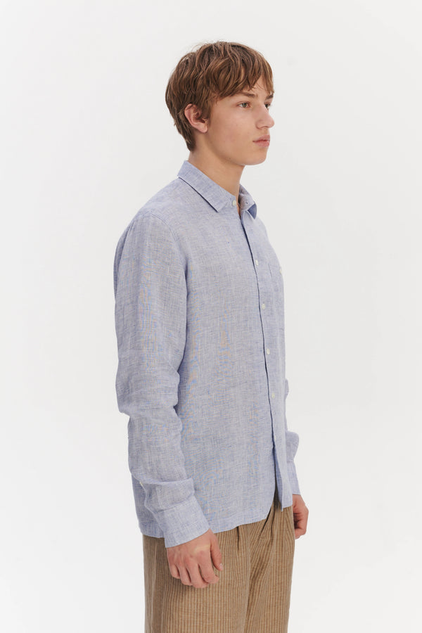 Delikatessen Strong Shirt In A Light Blue Bohemian Summer Linen