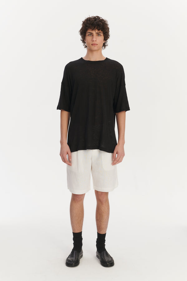 Delikatessen T-Shirt In A Black Lithuanian Airy Linen Jersey