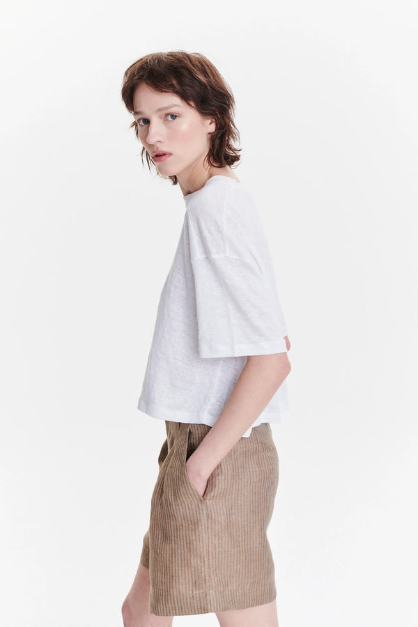 Delikatessen T-shirt In The Finest White Lithuanian Pure Linen Jersey