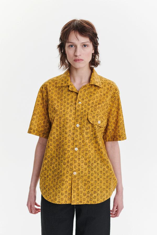 Delikatessen Unisex Short Sleeve Camp Collar Shirt In A Curcuma And Sepia Italian Cotton
