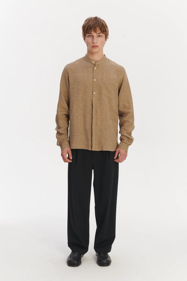 delikatessen Zen Grandad Collar Shirt in a Khaki Portuguese Linen