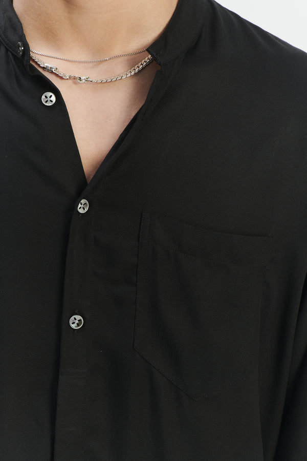 Delikatessen Zen Grandad Collar Shirt In The Finest Black Italian Modal