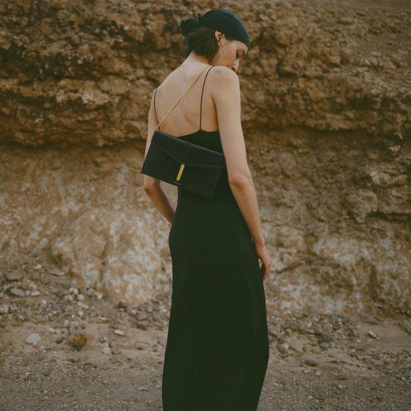 Demellier The Tokyo Clutch | Black Smooth | DeMellier