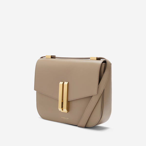 Demellier The Vancouver | Dark Sand Smooth