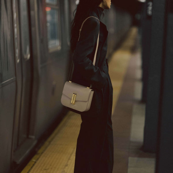 Demellier The Vancouver | Taupe Smooth | DeMellier