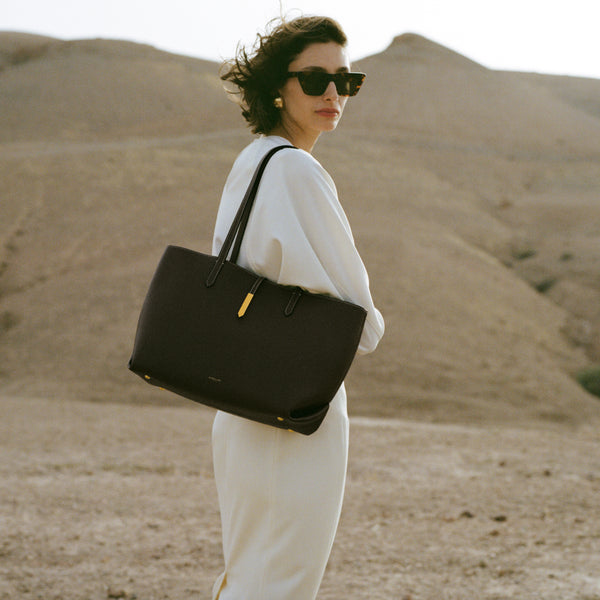 Demellier The Tokyo Tote | Black Small Grain Ecru Stitching | DeMellier