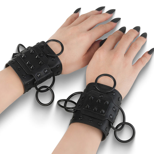 demonia Demonia O-Ring Wrist Cuff (Pair) Black