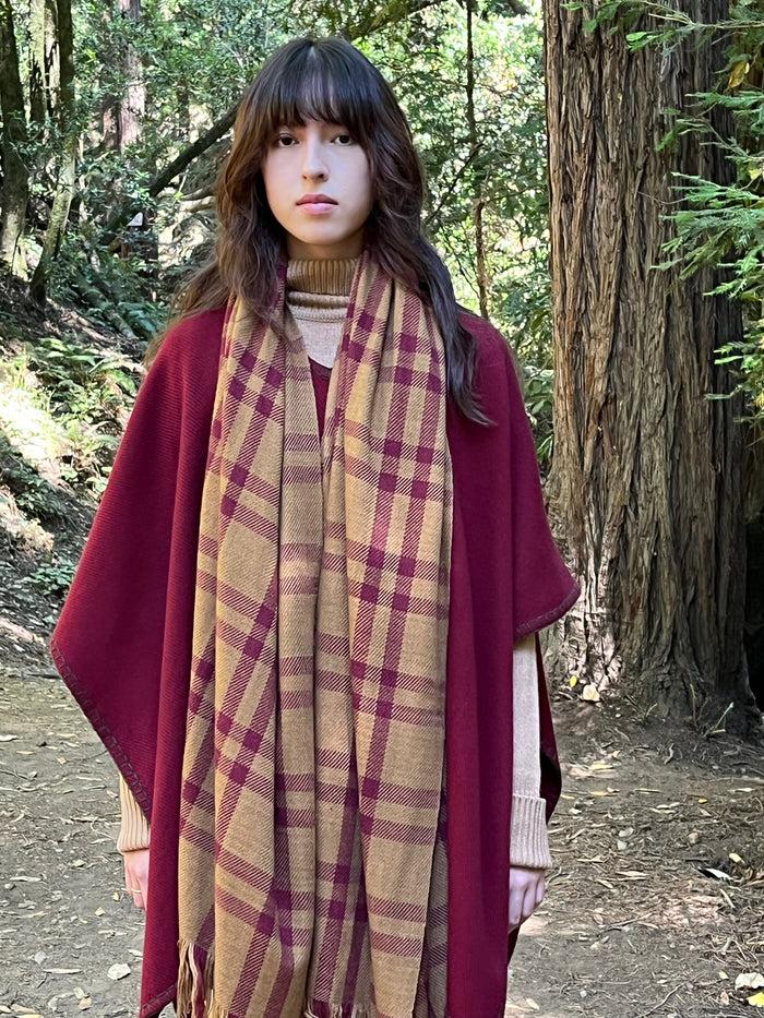 denis colomb Nara Stole Moutarde + Tib Red Monk