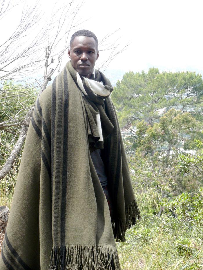 denis colomb Tibet Blanket Fir Green + Black