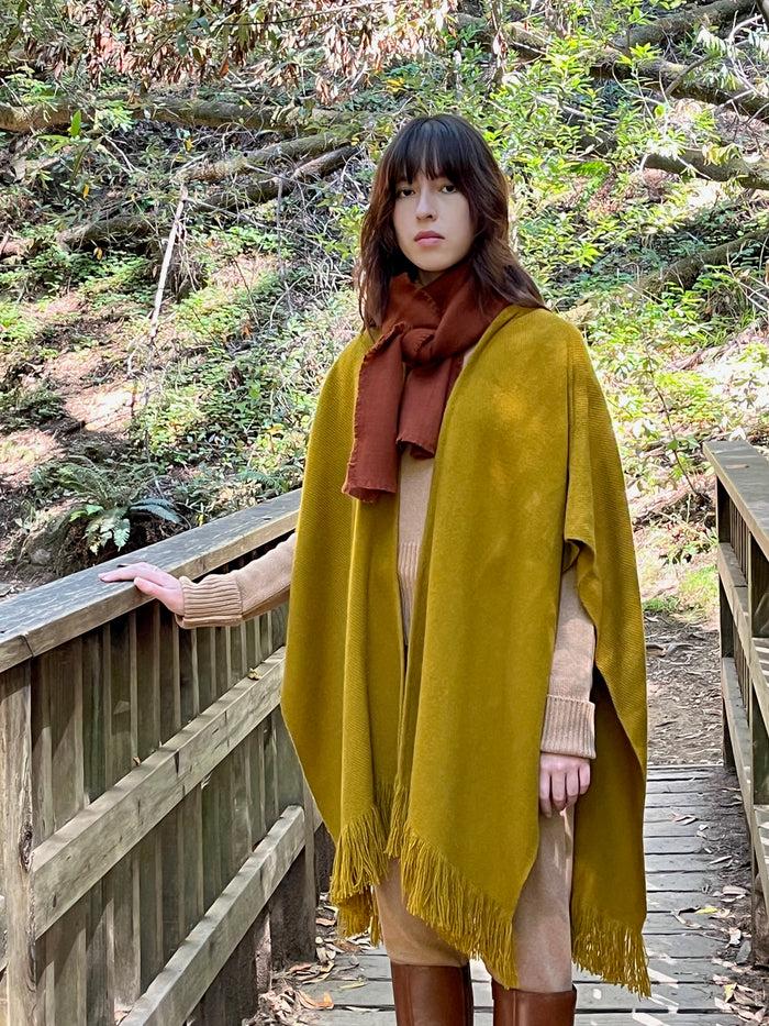 Denis Colomb Women's Gautam Cape Anis