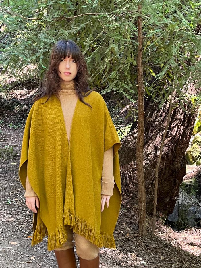 denis colomb Women's Gautam Cape Anis