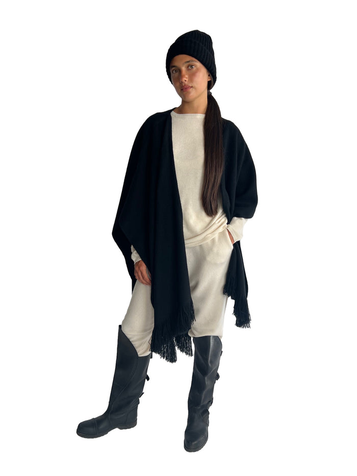 Denis Colomb Women's Gautam Cape Black