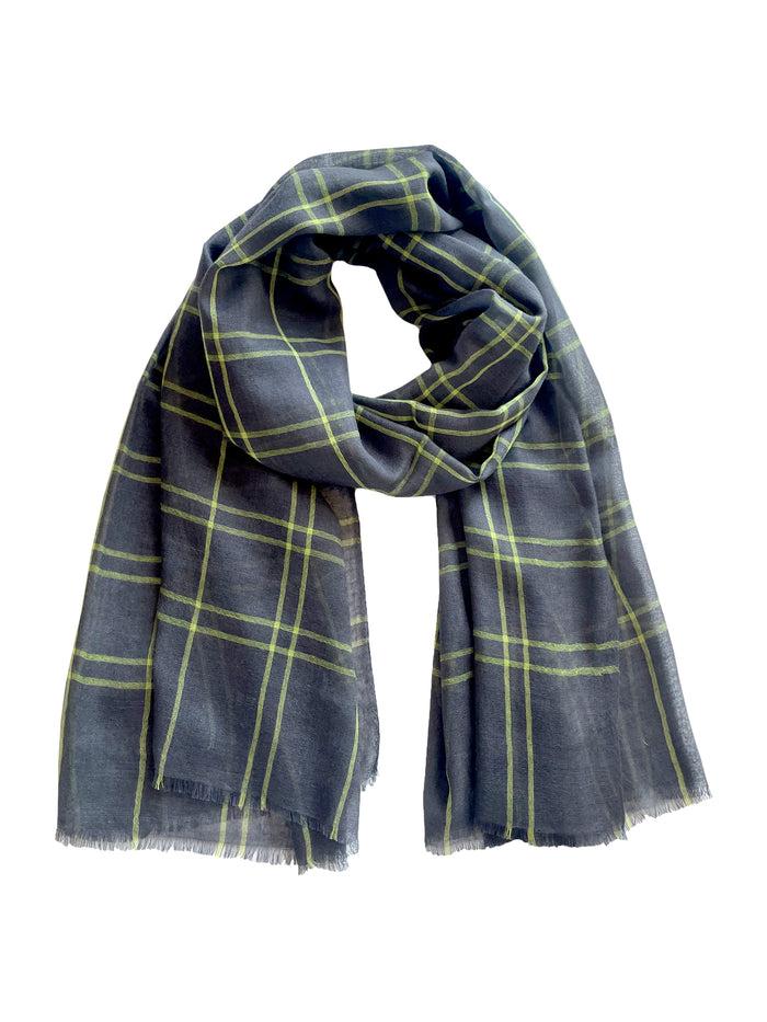 Denis Colomb Mustang Abhaya Shawl Moonless Night + Dark Lind Green