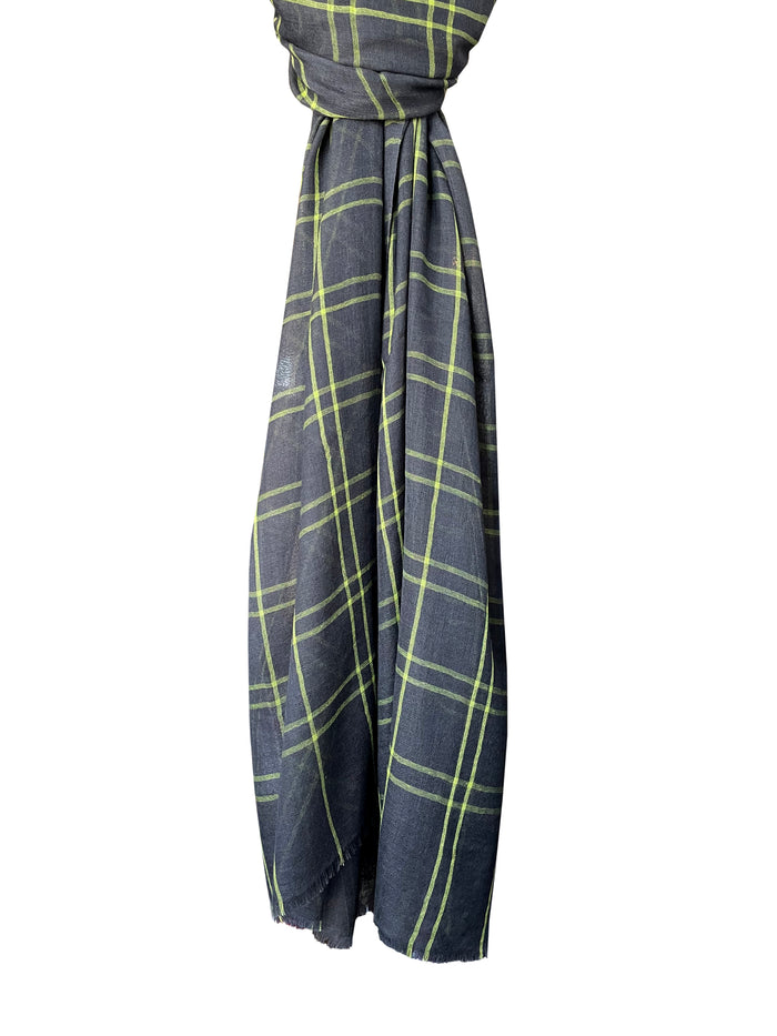 Denis Colomb Mustang Abhaya Shawl Moonless Night + Dark Lind Green