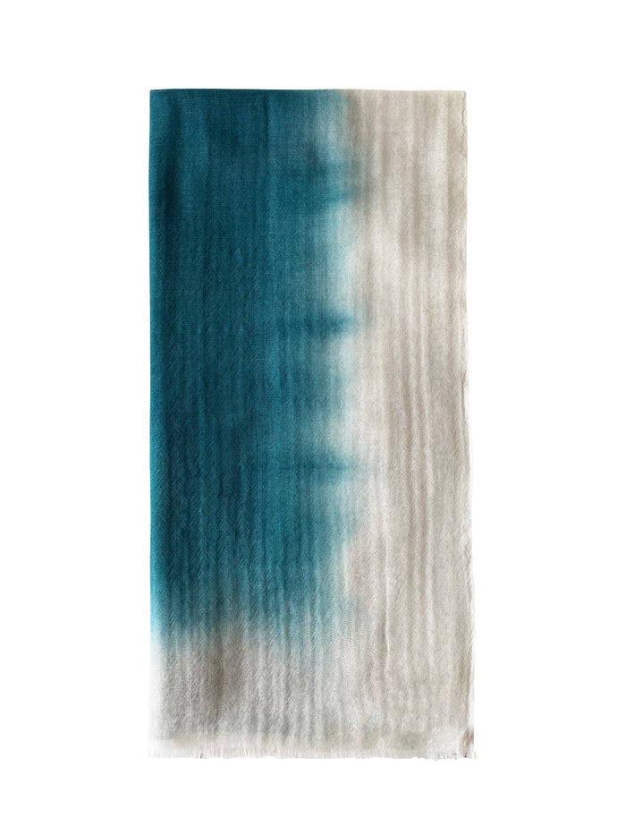 denis colomb Mustang Peacock Stole Moonbeam+Blue Ocean